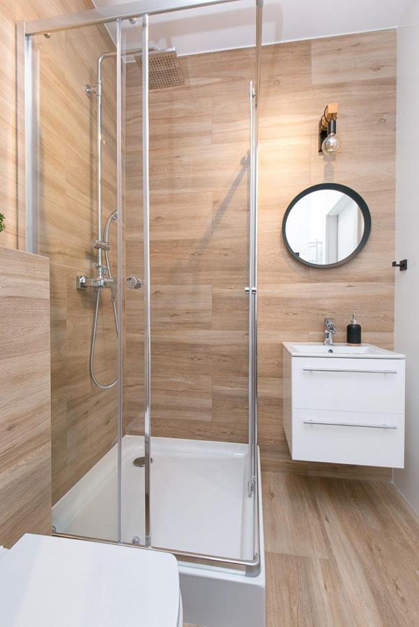Apartament Apartament Black Zajezdnia Wrzeszcz Gdańsk Zewnętrze zdjęcie